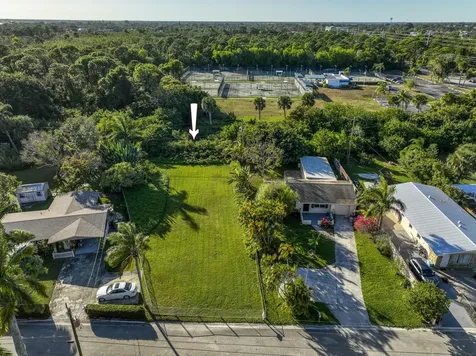1328 NW Charlie Green Drive Stuart FL 34994