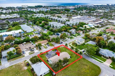 1040 Miami Boulevard Delray Beach FL 33483
