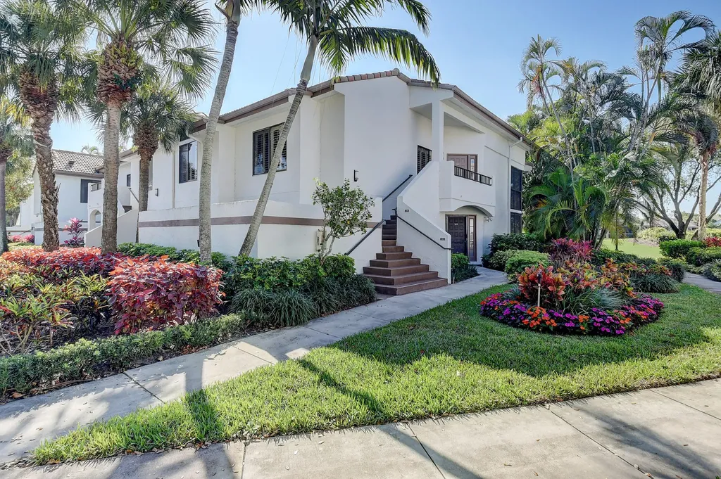 7248 Clunie Place Delray Beach FL 33446