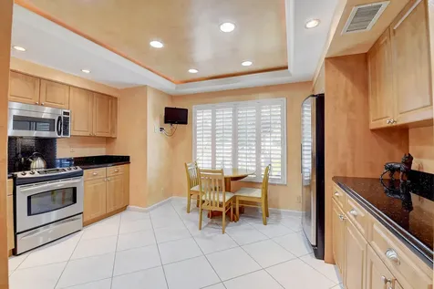 7248 Clunie Place Delray Beach FL 33446