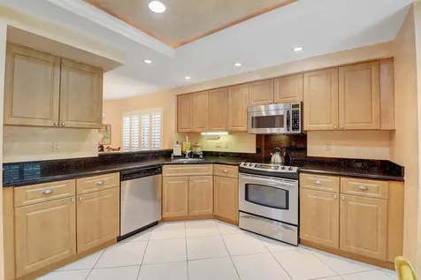 7248 Clunie Place Delray Beach FL 33446