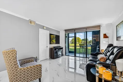 1266 S Military Trail Deerfield Beach FL 33442