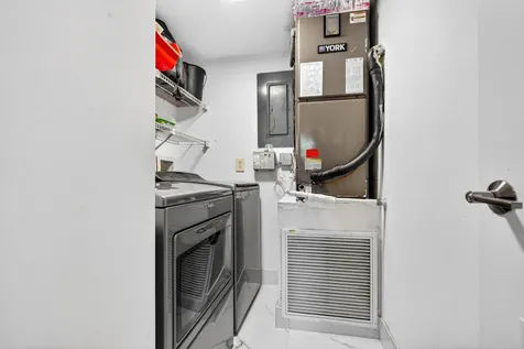 1266 S Military Trail Deerfield Beach FL 33442