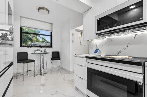 1266 S Military Trail Deerfield Beach FL 33442
