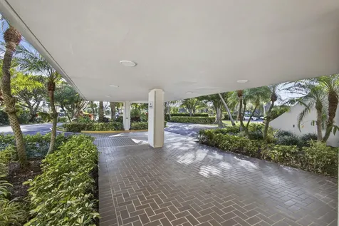 2400 Presidential Way West Palm Beach FL 33401