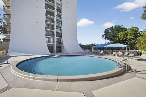 2400 Presidential Way West Palm Beach FL 33401