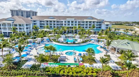 2400 Presidential Way West Palm Beach FL 33401