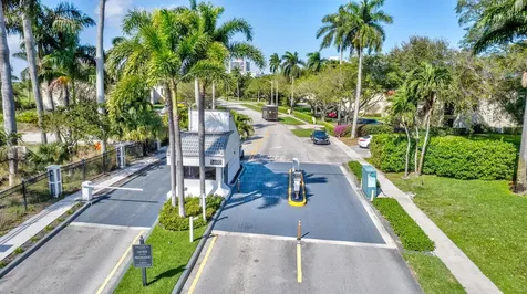 2400 Presidential Way West Palm Beach FL 33401