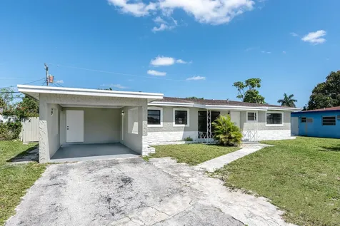 1040 Long Island Avenue Fort Lauderdale FL 33312