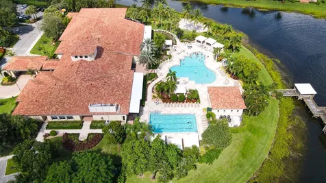 11348 Ohanu Circle Boynton Beach FL 33437