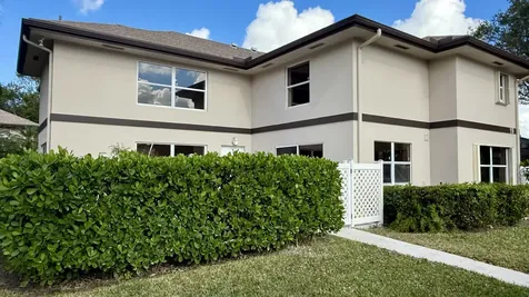 19 Amherst Court Royal Palm Beach FL 33411
