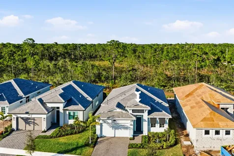 2929 Se Ashfield Drive Port Saint Lucie FL 34984