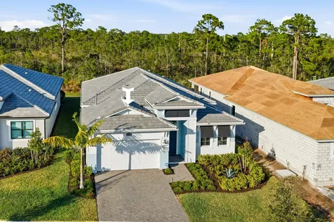 2929 Se Ashfield Drive Port Saint Lucie FL 34984