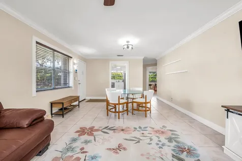 6269 Walk Circle Boca Raton FL 33433