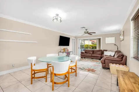 6269 Walk Circle Boca Raton FL 33433