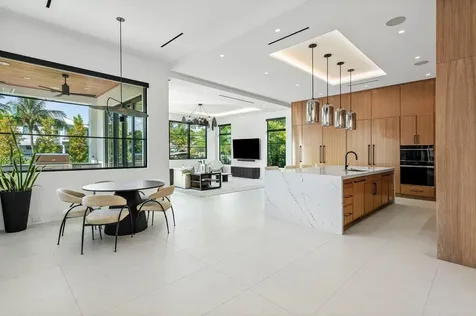 830 Lake Shore Drive Delray Beach FL 33444
