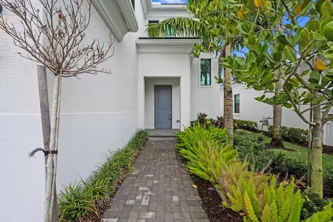 13225 Faberge Place Palm Beach Gardens FL 33418