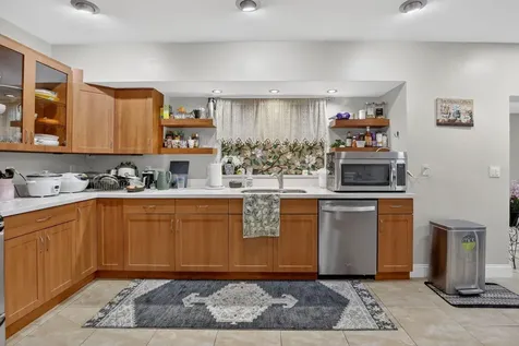 5507 Mckinley Street Hollywood FL 33021