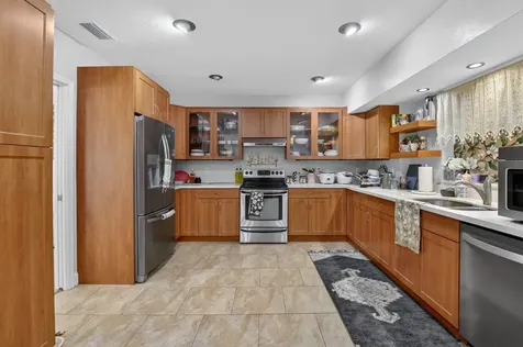 5507 Mckinley Street Hollywood FL 33021
