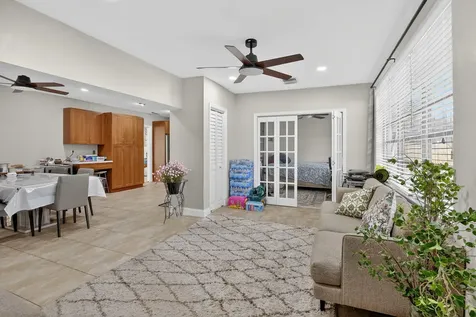 5507 Mckinley Street Hollywood FL 33021