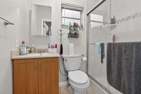 5507 Mckinley Street Hollywood FL 33021