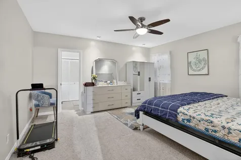 5507 Mckinley Street Hollywood FL 33021