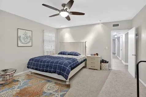 5507 Mckinley Street Hollywood FL 33021