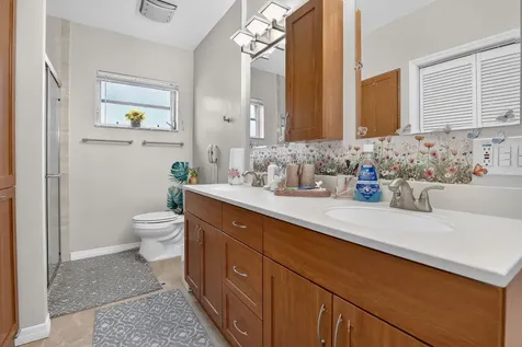5507 Mckinley Street Hollywood FL 33021