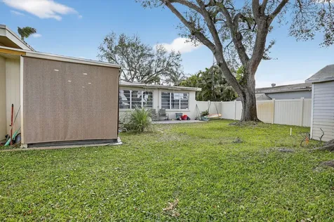 5507 Mckinley Street Hollywood FL 33021