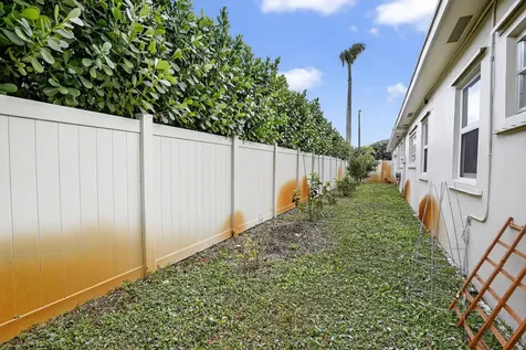 5507 Mckinley Street Hollywood FL 33021