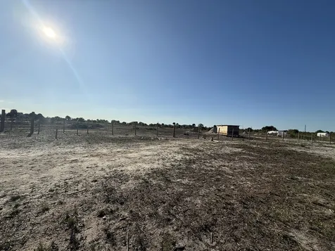 21377 NW 276th Street Okeechobee FL 34972