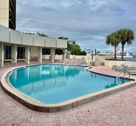 132 Lakeshore Drive North Palm Beach FL 33408