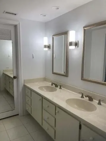 300 N A1a Jupiter FL 33477