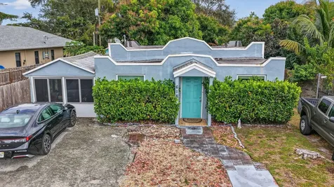 618 S Pine Street Lake Worth Beach FL 33460