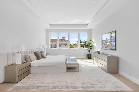 810 Ne 70th Street Boca Raton FL 33487