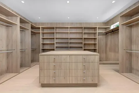 810 Ne 70th Street Boca Raton FL 33487