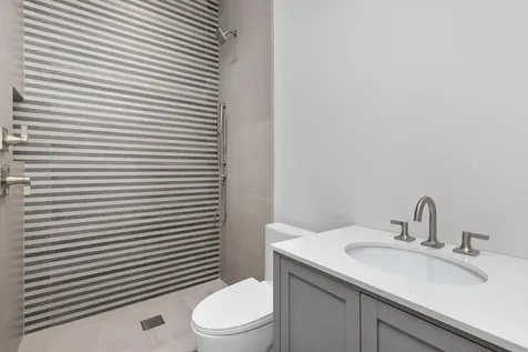 810 Ne 70th Street Boca Raton FL 33487