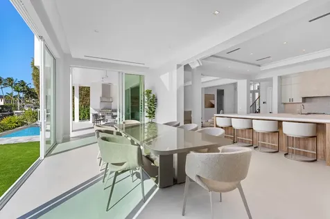 810 Ne 70th Street Boca Raton FL 33487