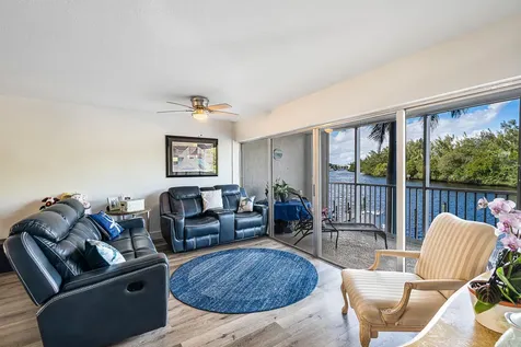 1537 E Hillsboro Boulevard Deerfield Beach FL 33441