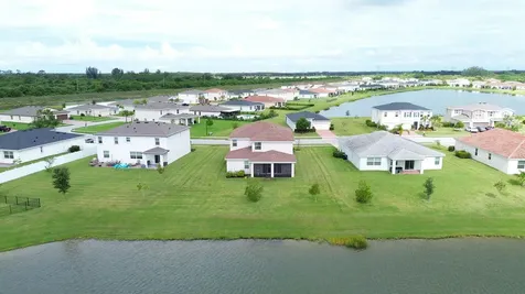 7609 NW Archerfield Drive Port Saint Lucie FL 34987