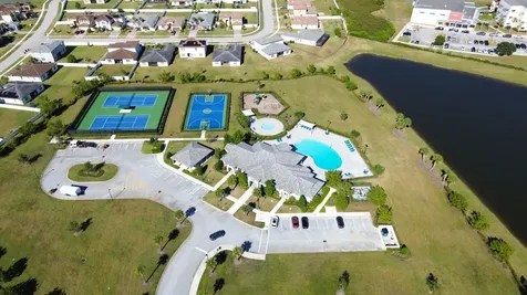 7609 NW Archerfield Drive Port Saint Lucie FL 34987