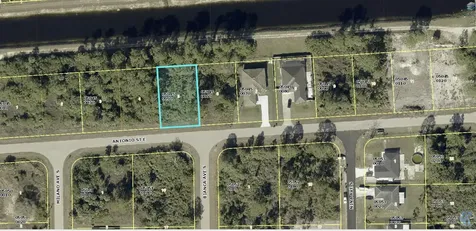 1235 Antonio Street Lehigh Acres FL 33974