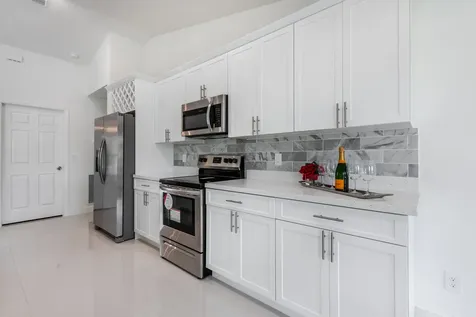 122 Sw Becker Road Port Saint Lucie FL 34953