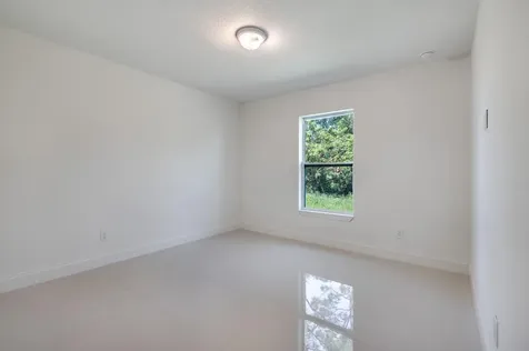 122 Sw Becker Road Port Saint Lucie FL 34953