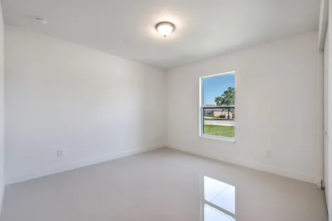 122 Sw Becker Road Port Saint Lucie FL 34953