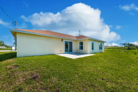 122 Sw Becker Road Port Saint Lucie FL 34953