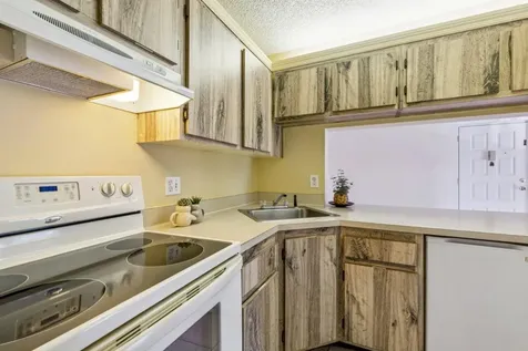618 Sea Pine Way Greenacres FL 33415