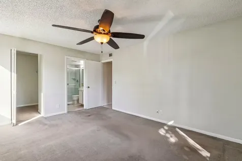 618 Sea Pine Way Greenacres FL 33415