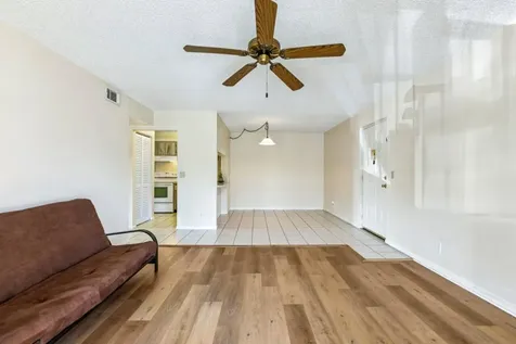 618 Sea Pine Way Greenacres FL 33415