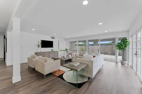 5412 Arthur Street Hollywood FL 33021
